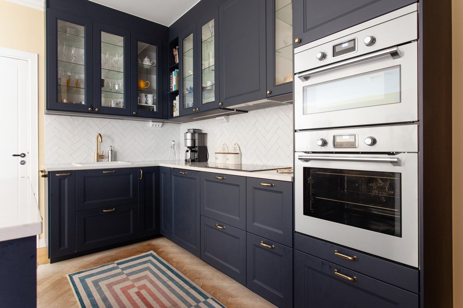 Bostadsbild från Polhemsgatan 8, Såld i Kungsholmen - Nedre Kungsholmen, Stockholm