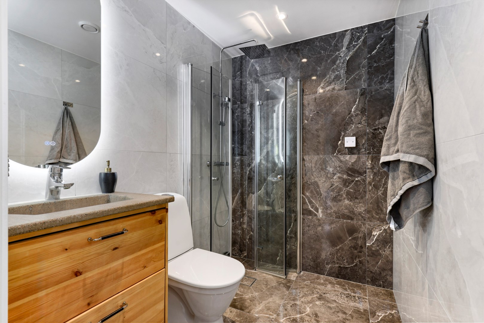 Bostadsbild från Albertinas väg 46, Såld i Alunda, Östhammar