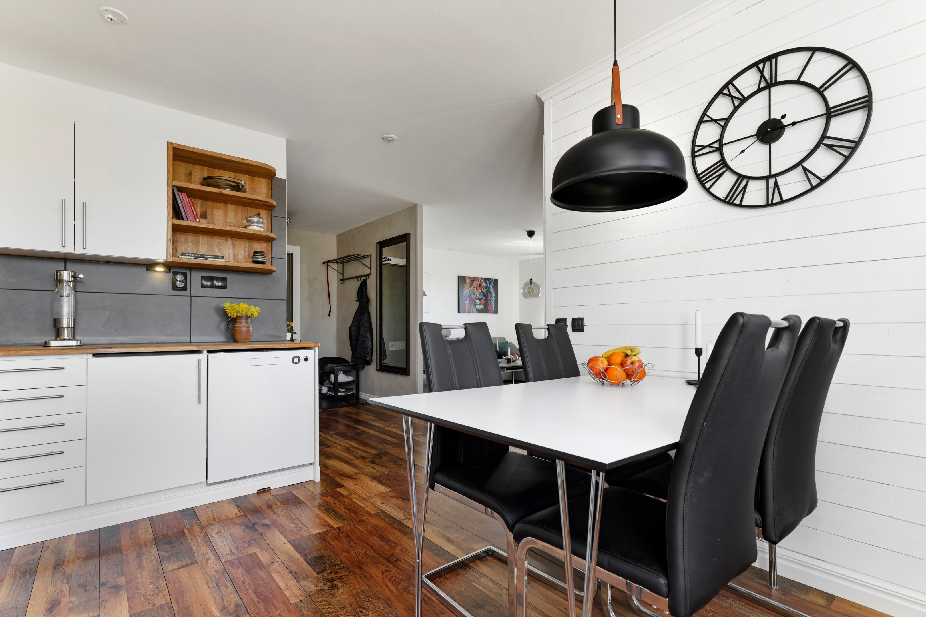 Bostadsbild från Albertinas väg 46, Såld i Alunda, Östhammar