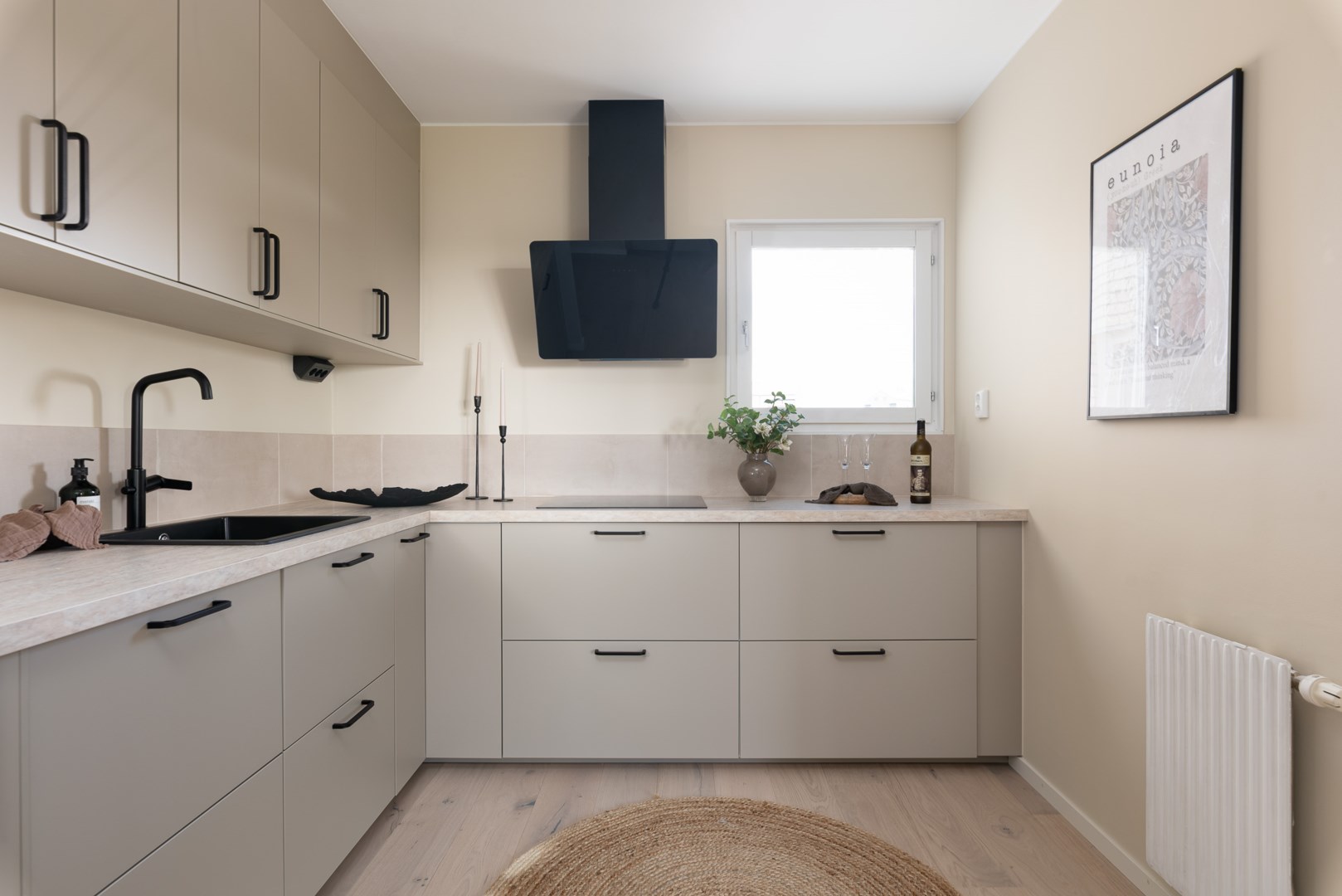 Bostadsbild från Rotorvägen 2, Såld i Gideonsberg, Västerås