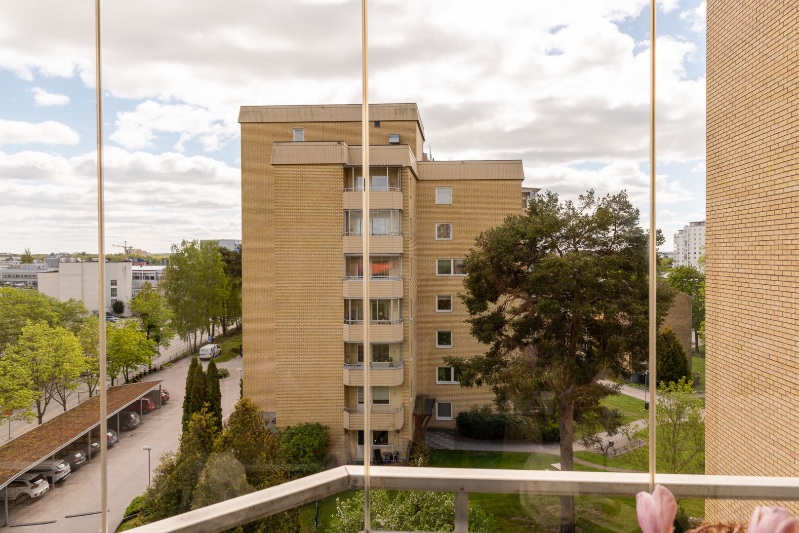Bostadsbild från Rotorvägen 2, Såld i Gideonsberg, Västerås