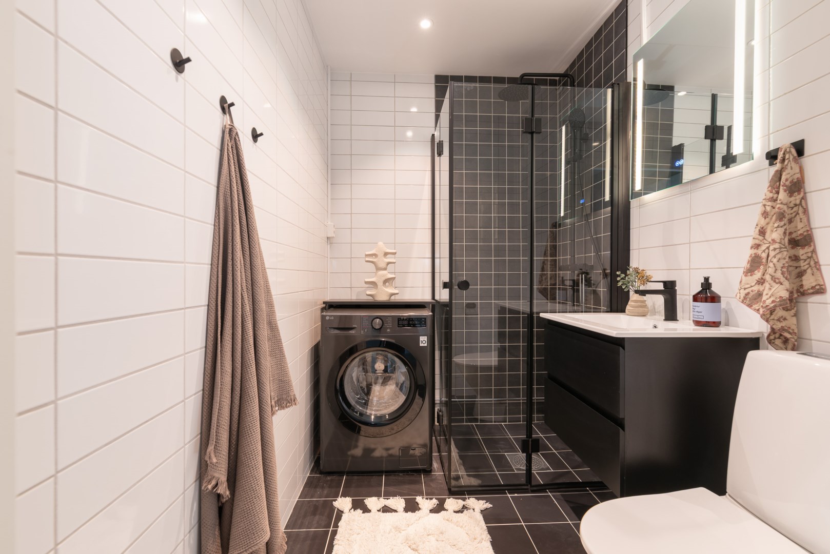 Bostadsbild från Rotorvägen 2, Såld i Gideonsberg, Västerås