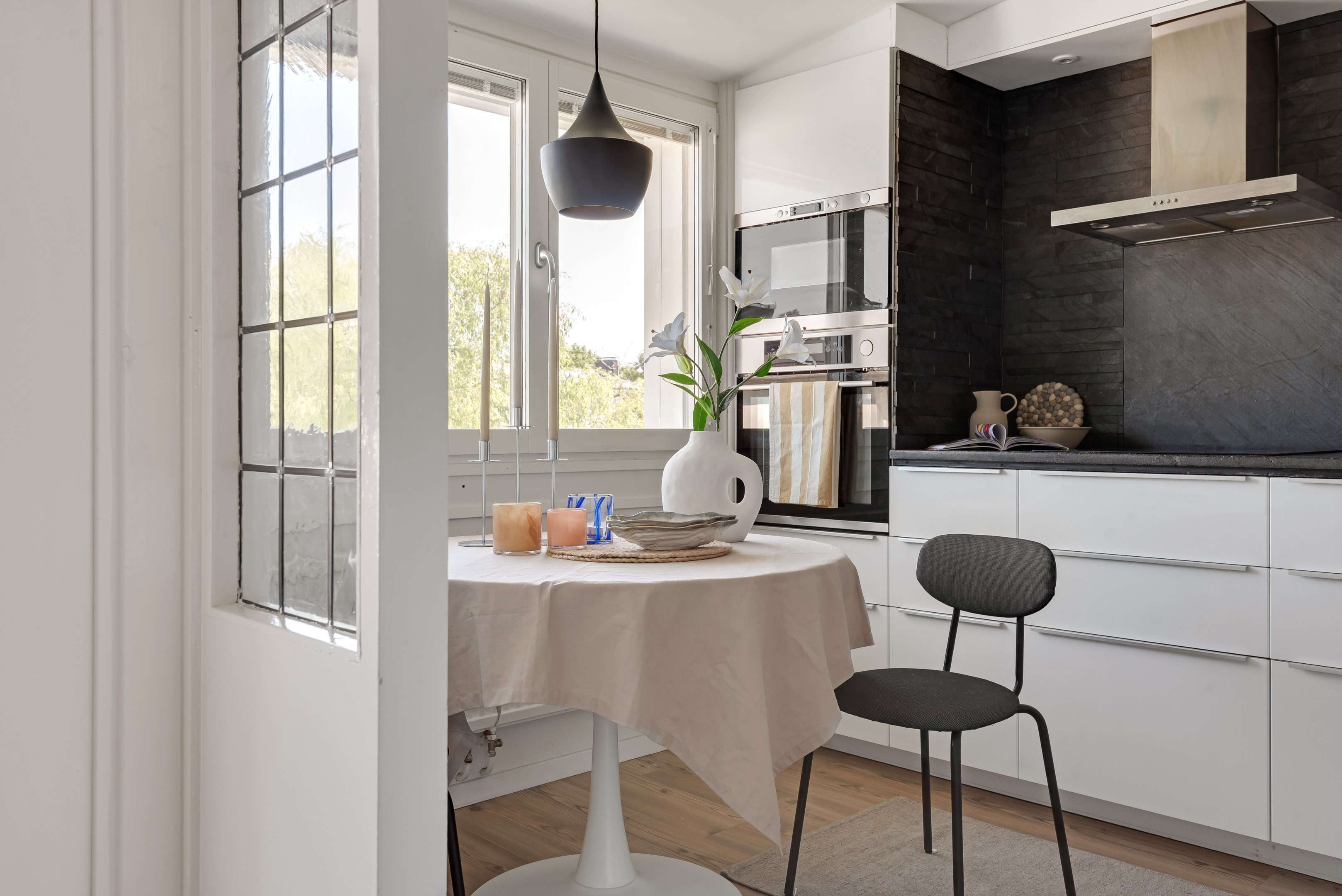 Bostadsbild från Fjärdhundragatan 16, Såld i Tunabackar, Uppsala