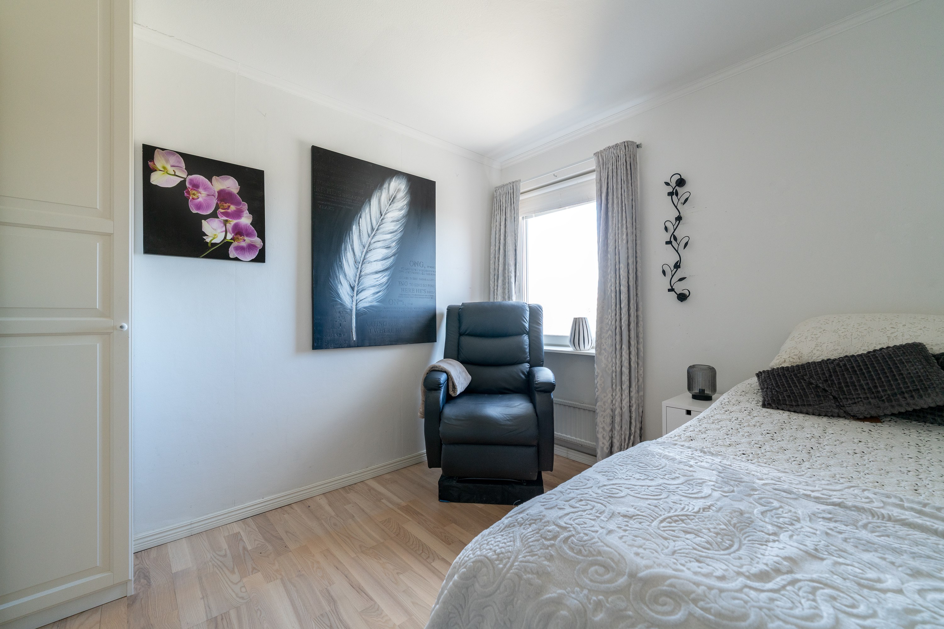 Bostadsbild från Solskensvägen 13, Såld i Östra Tullingeberg, Botkyrka