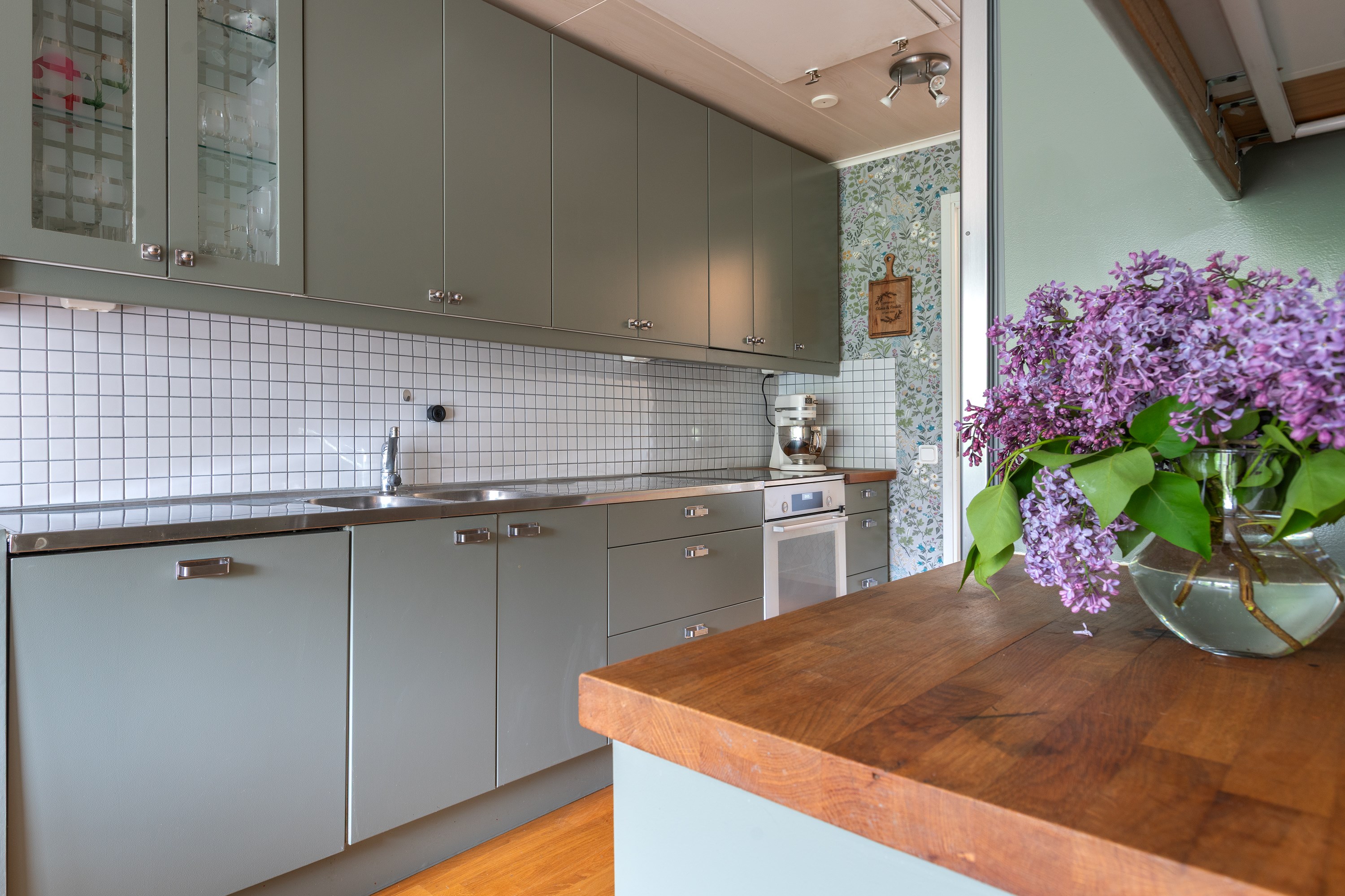 Bostadsbild från Månskensvägen 219, Till salu i Östra Tullingeberg, Botkyrka