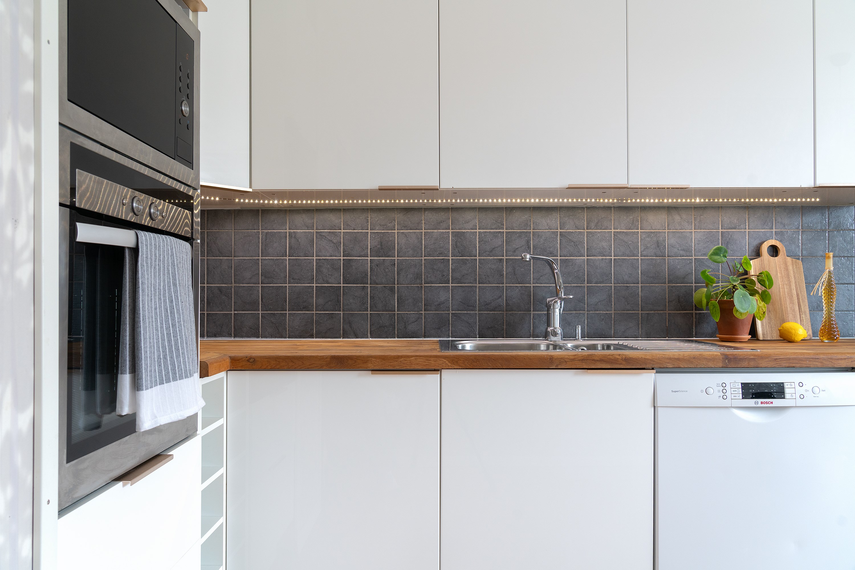 Bostadsbild från Tullingebergsvägen 8B, Såld i G:a Tullingeberg, Botkyrka