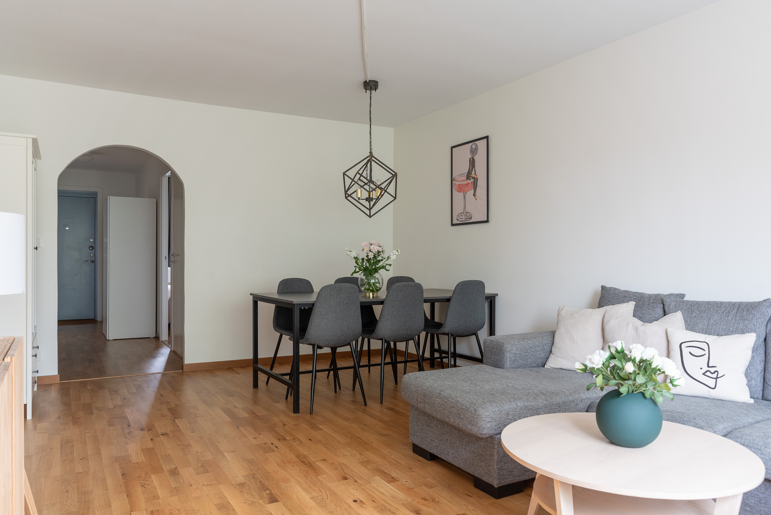 Bostadsbild från Knotavägen 18, Såld i Bjurhovda, Västerås