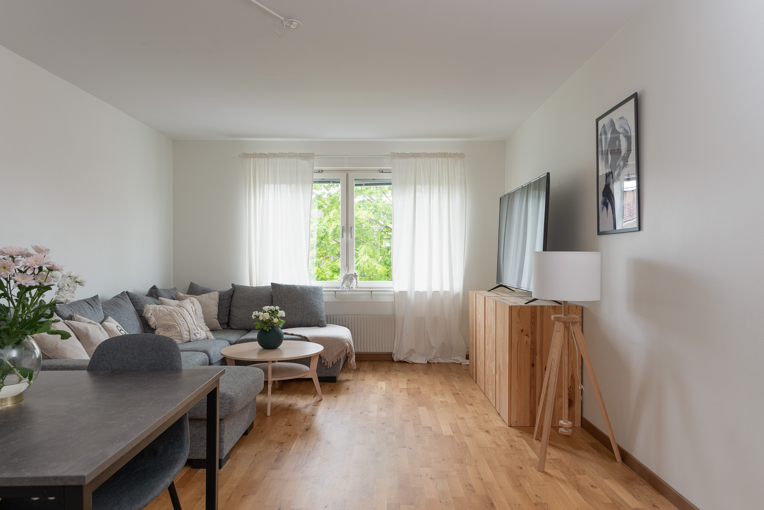 Bostadsbild från Knotavägen 18, Såld i Bjurhovda, Västerås