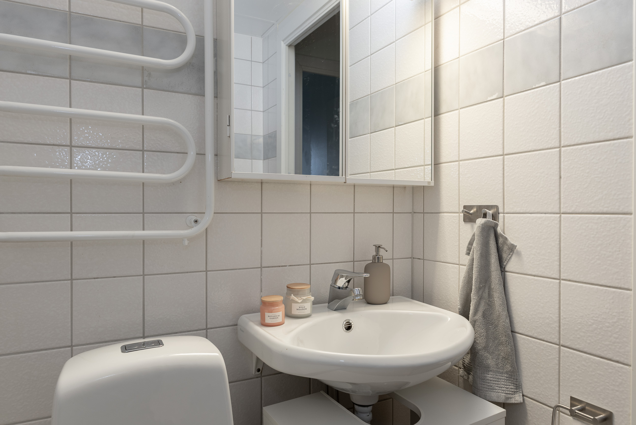 Bostadsbild från Knotavägen 18, Såld i Bjurhovda, Västerås