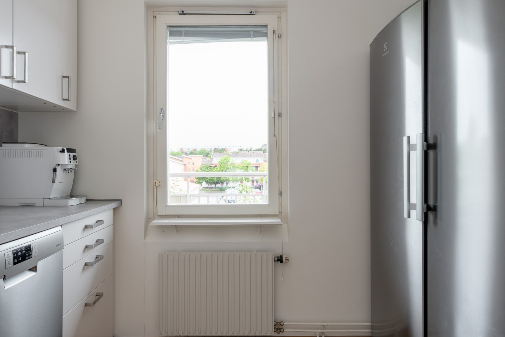 Bostadsbild från Knotavägen 18, Såld i Bjurhovda, Västerås