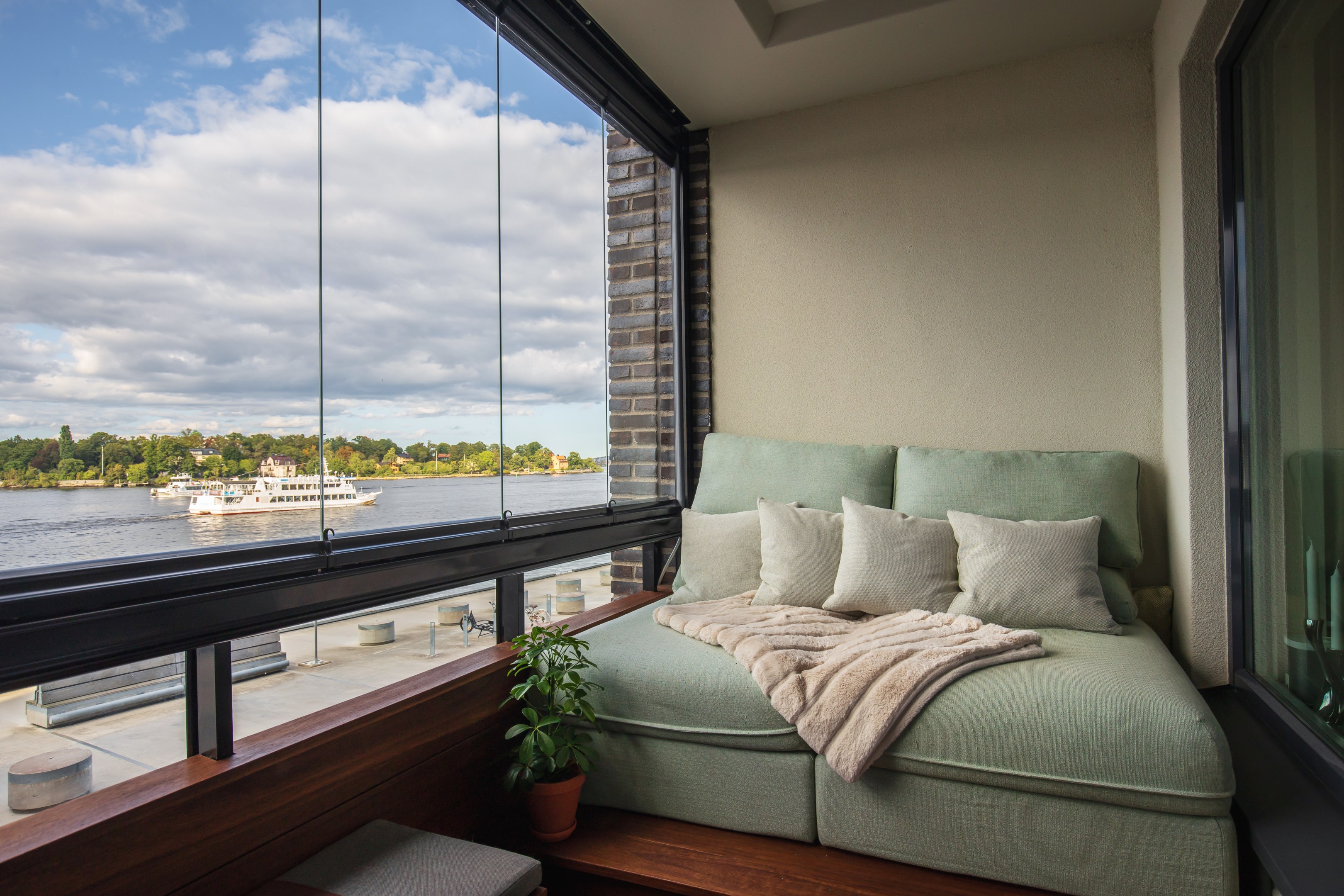 Bostadsbild från Mjölnarvägen 34, Till salu i Kvarnholmen, Nacka