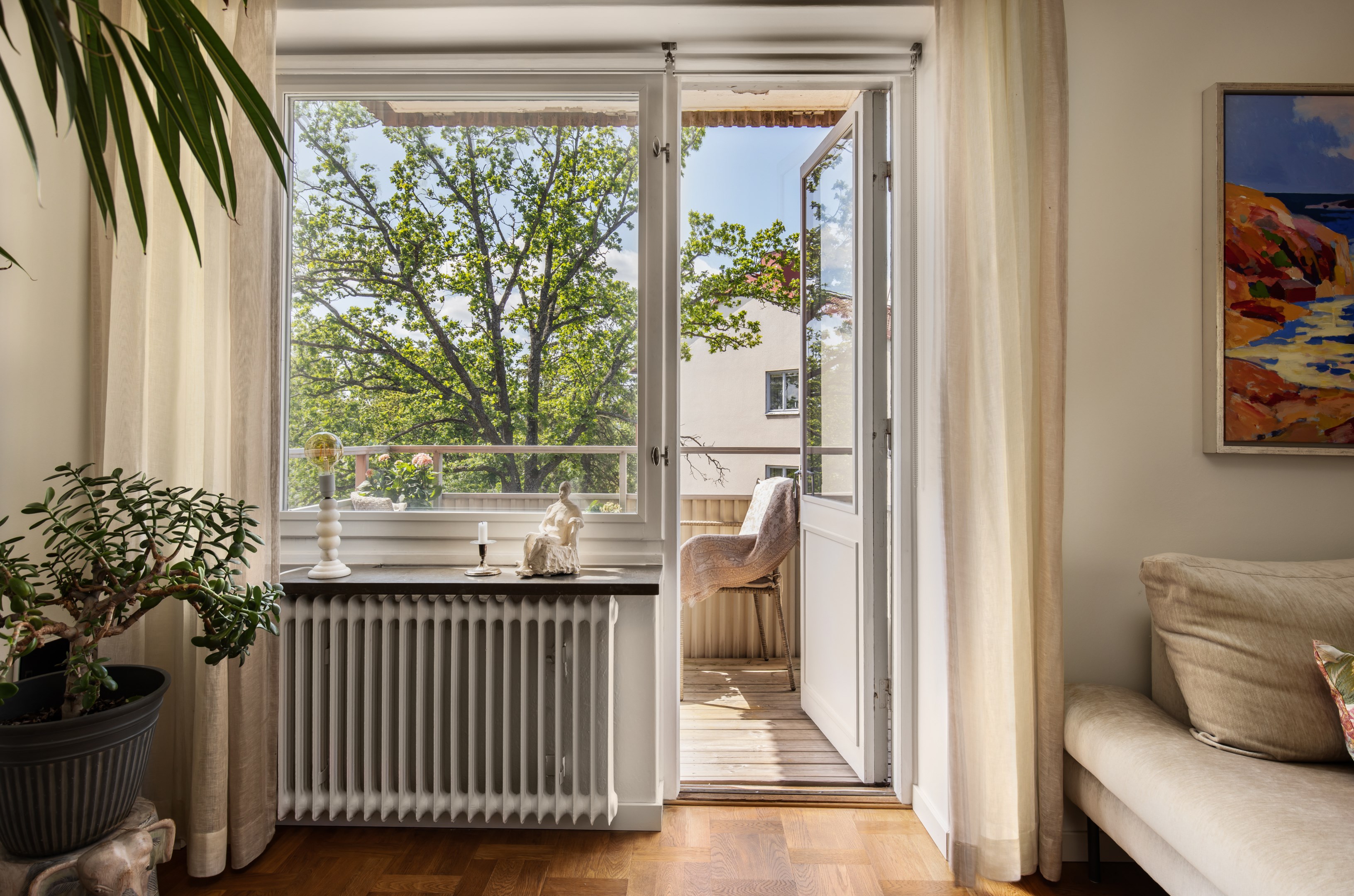 Bostadsbild från Ugglevägen 25, Såld i Saltängen, Nacka