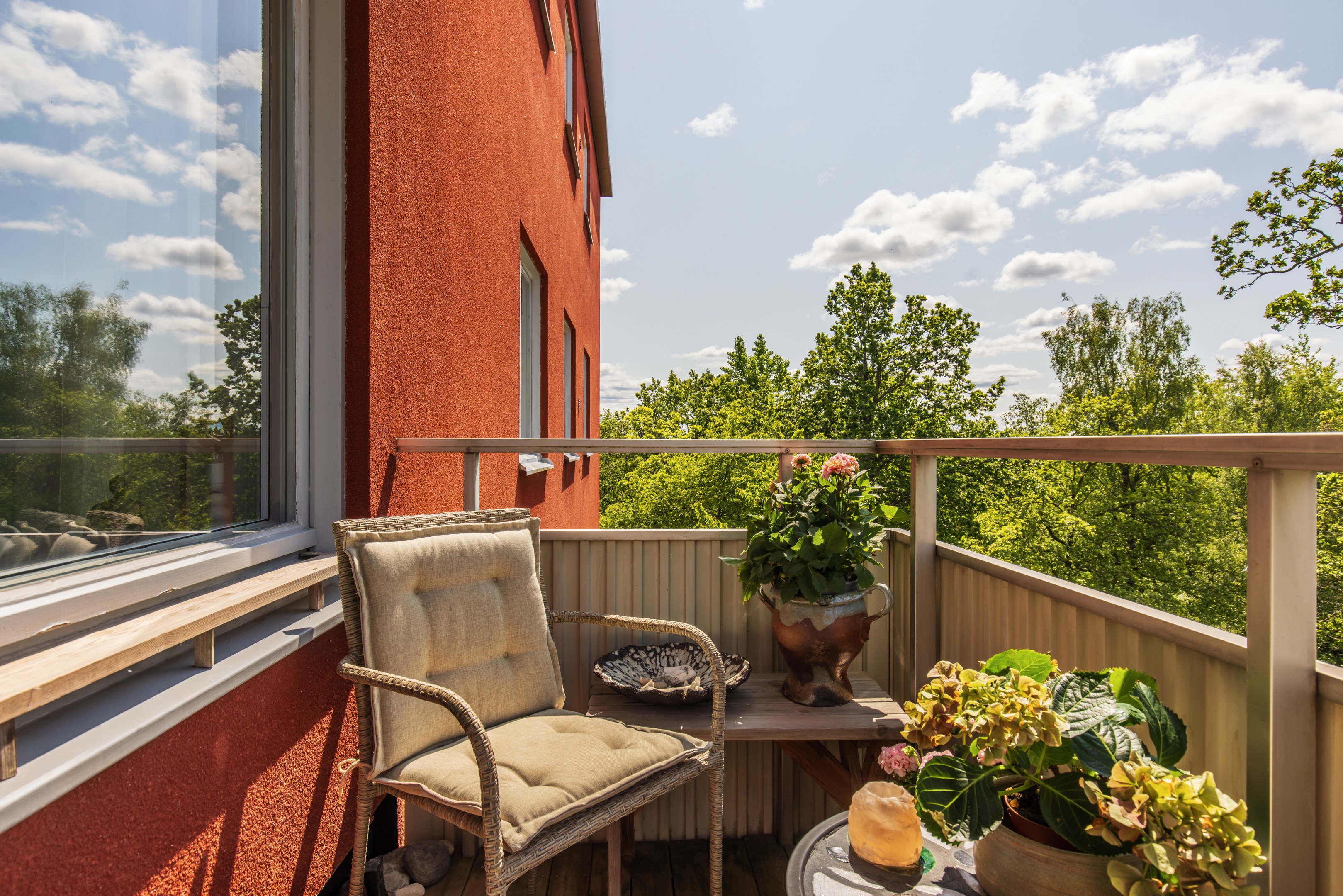 Bostadsbild från Ugglevägen 25, Såld i Saltängen, Nacka