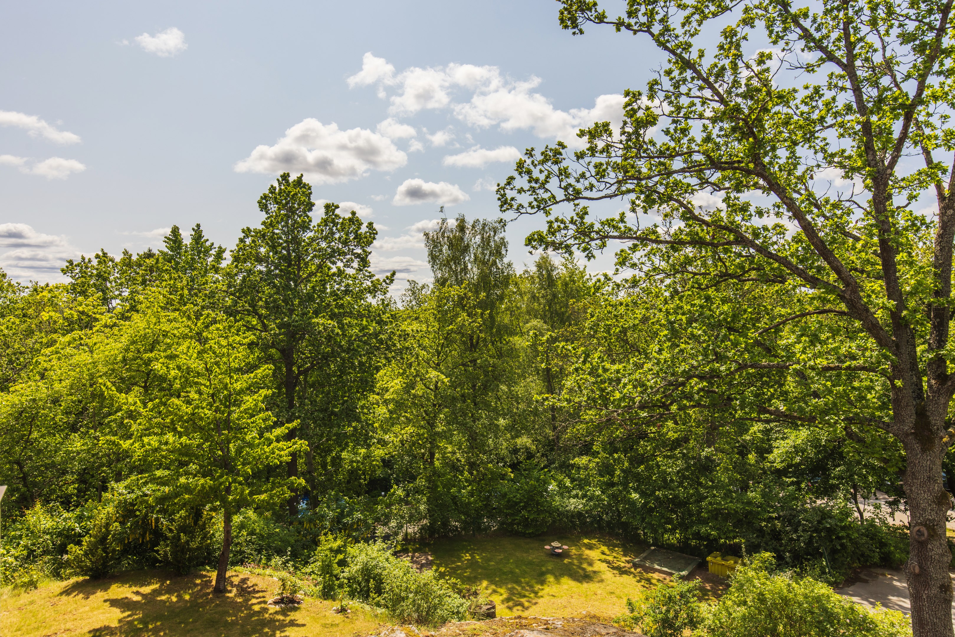 Bostadsbild från Ugglevägen 25, Såld i Saltängen, Nacka