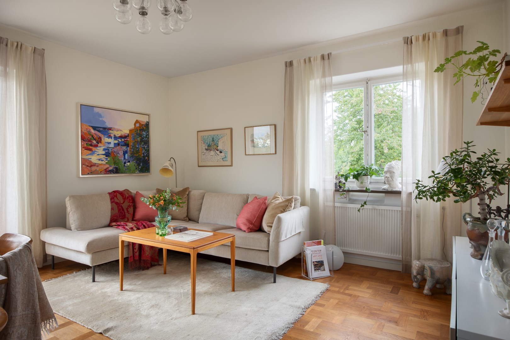 Bostadsbild från Ugglevägen 25, Såld i Saltängen, Nacka