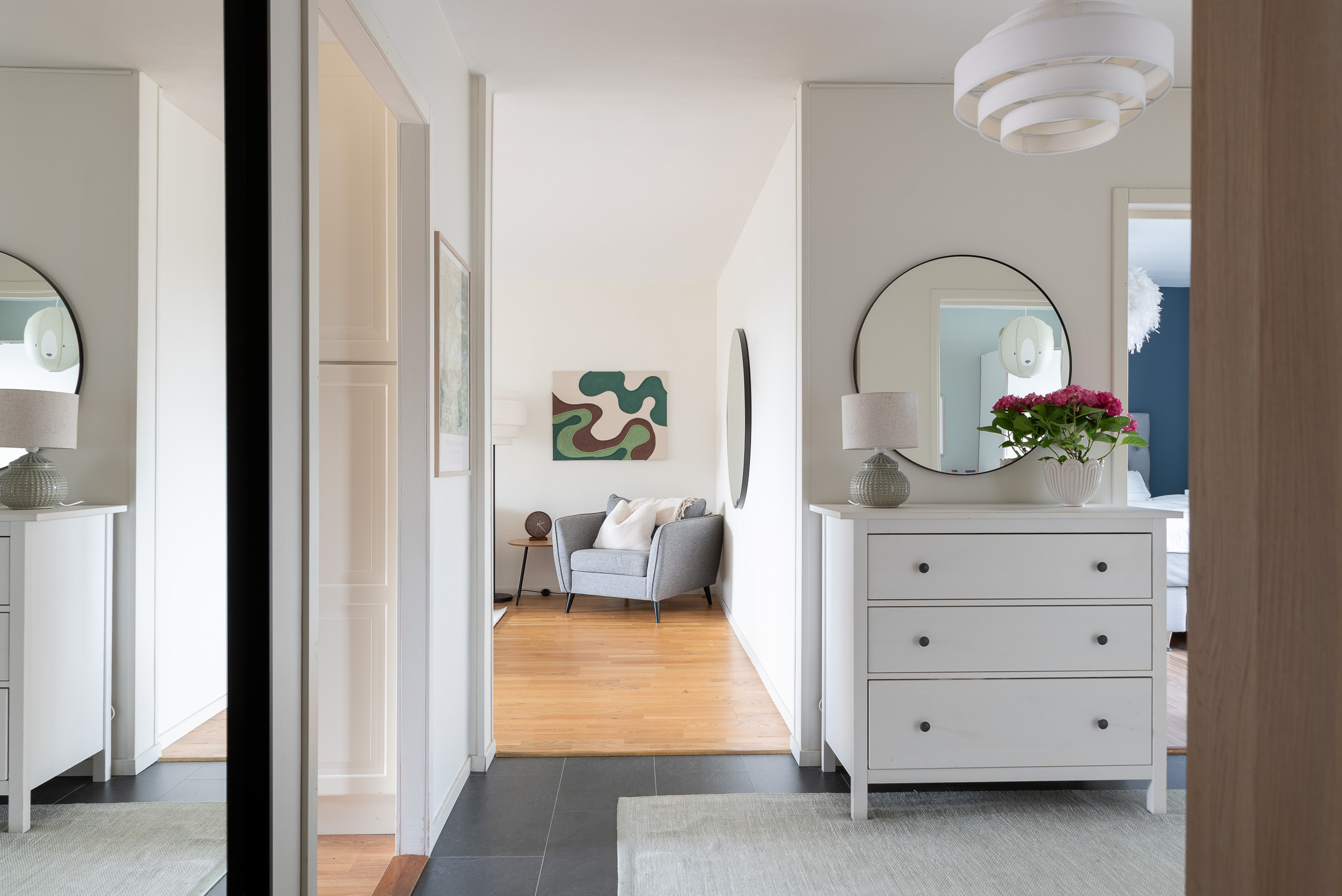 Bostadsbild från Ringduvegatan 115, Till salu i Råby, Västerås