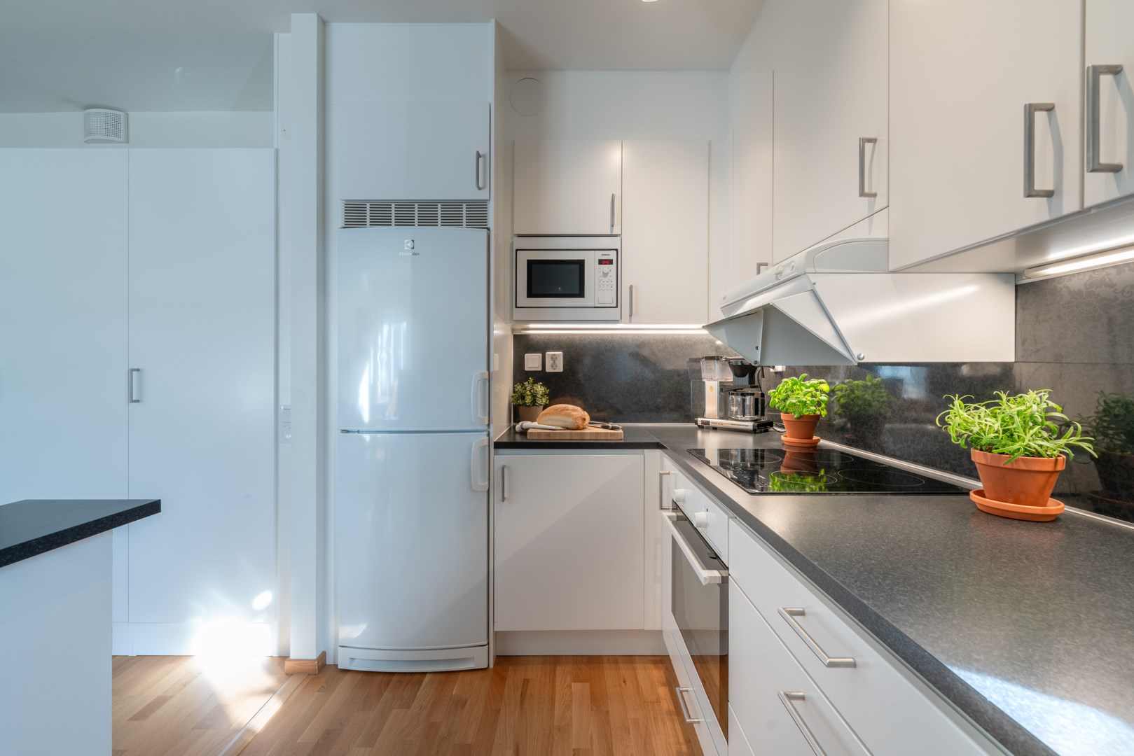 Bostadsbild från Fagerlidsvägen 9, Kommande i Tullinge Centralt, Botkyrka