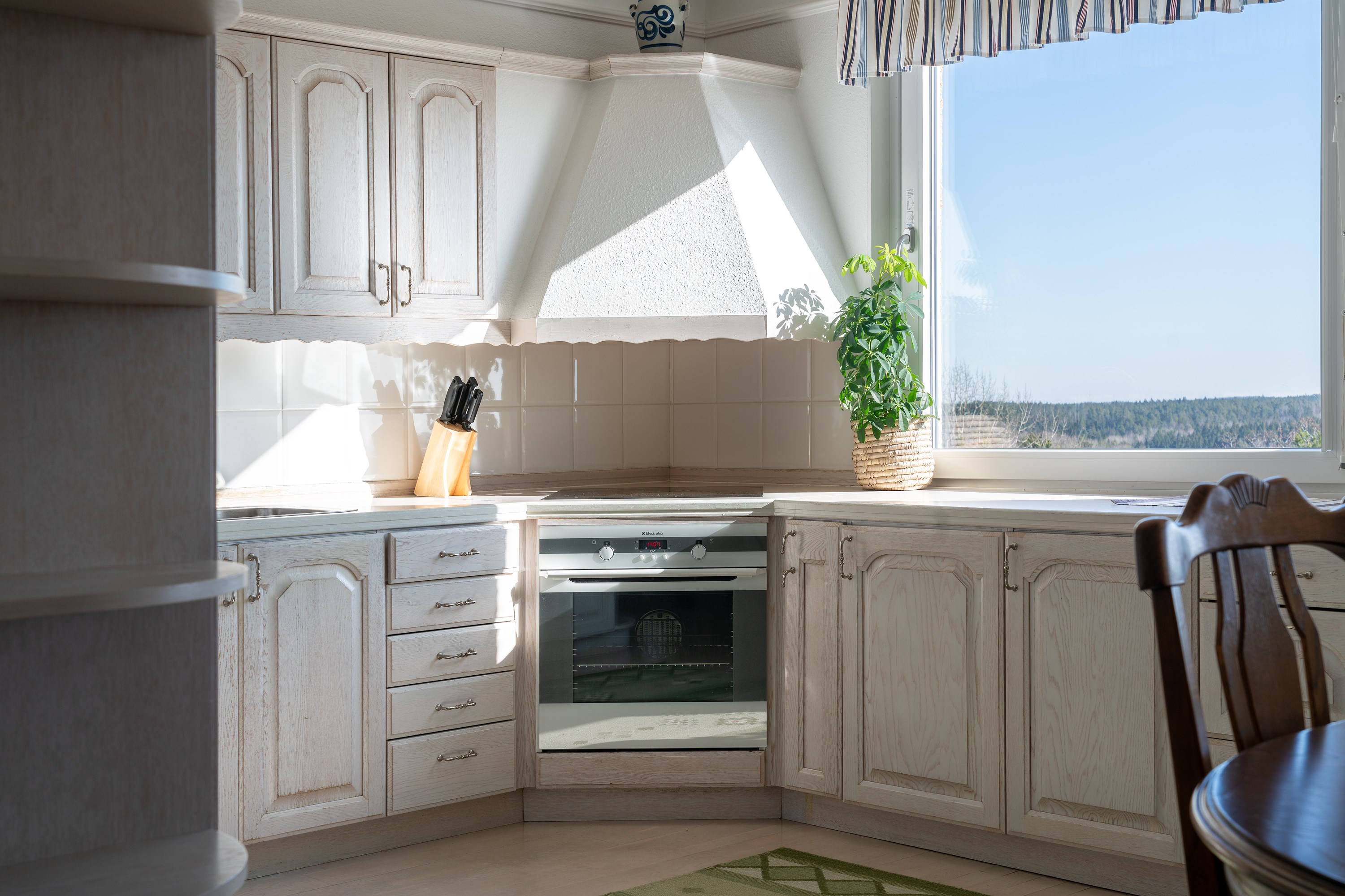 Bostadsbild från Tullingebergsvägen 12C, Kommande i G:a Tullingeberg, Botkyrka