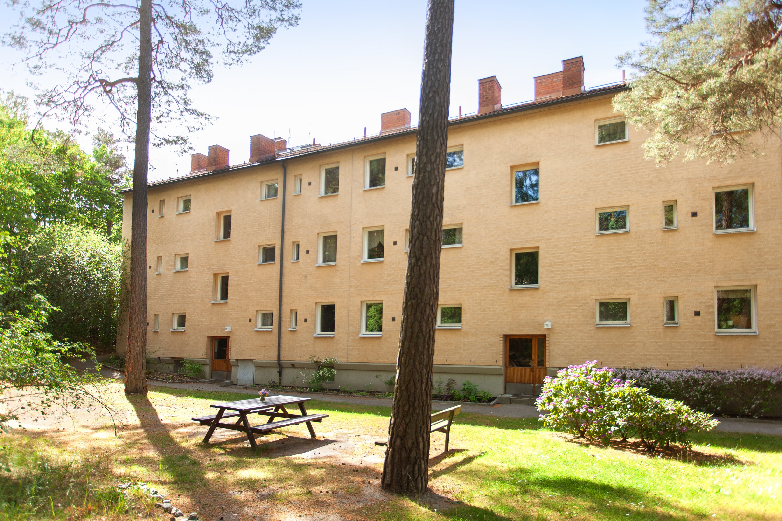 Bostadsbild från Sköntorpsvägen 71, Såld i Årsta, Stockholm