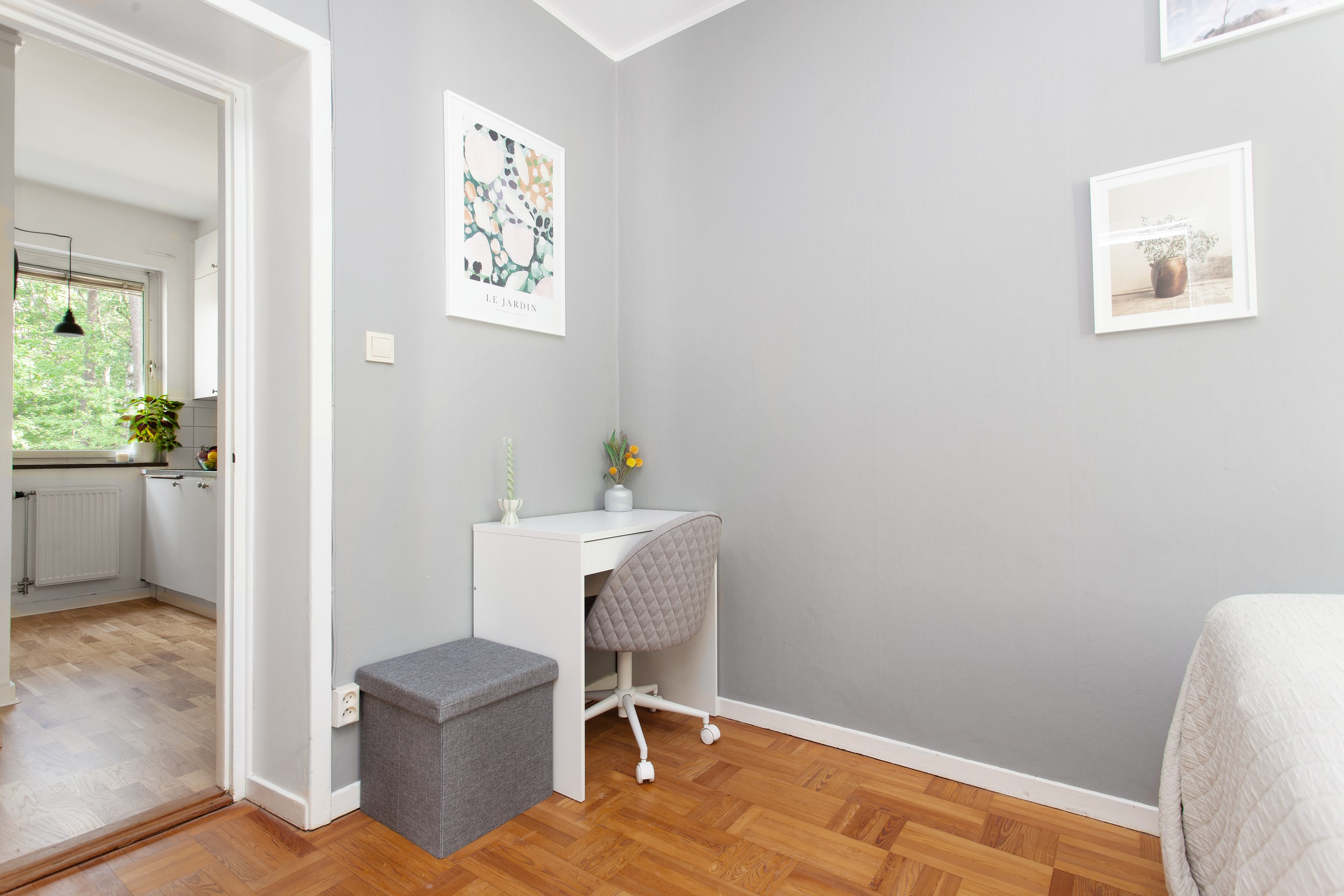 Bostadsbild från Sköntorpsvägen 71, Såld i Årsta, Stockholm