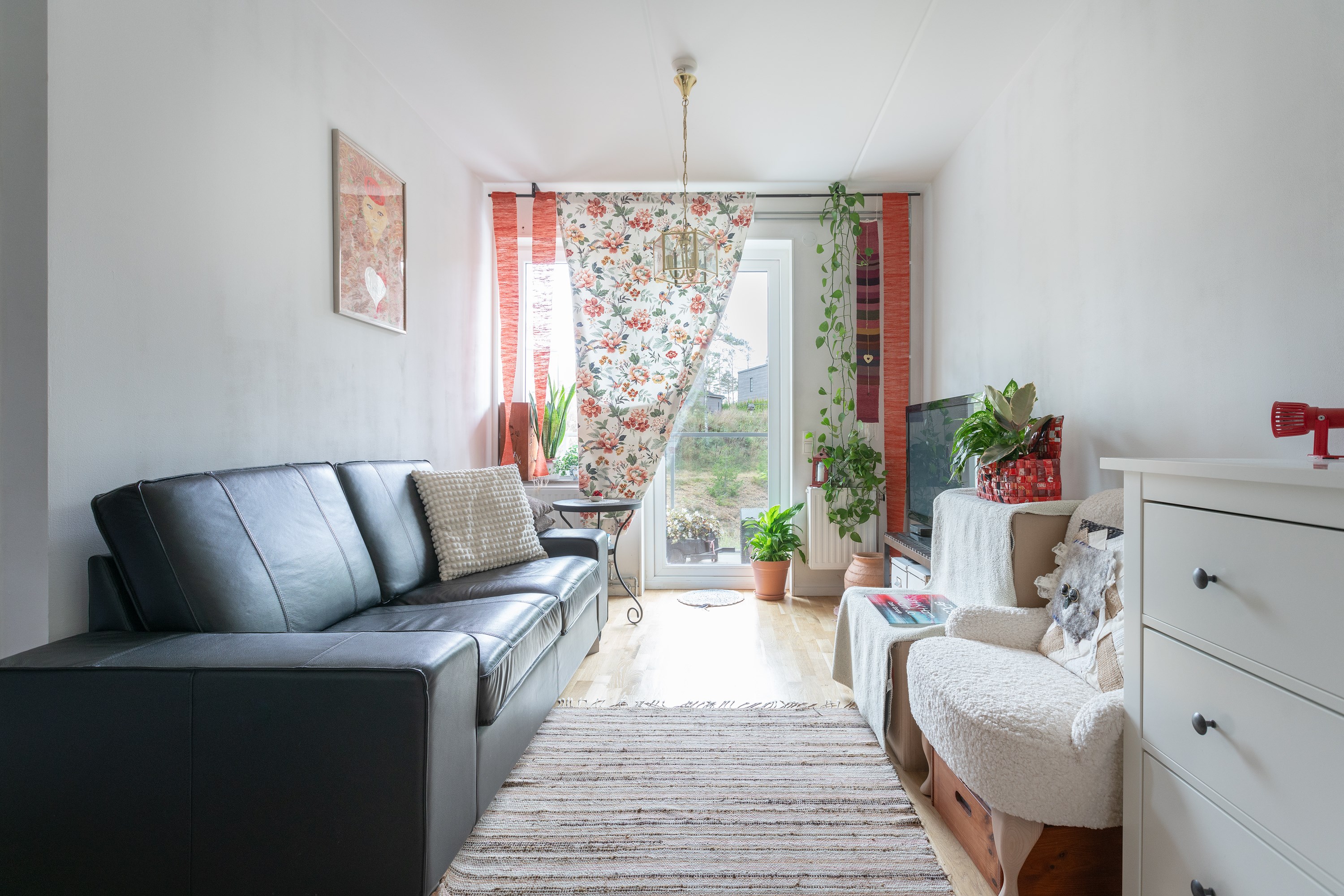 Bostadsbild från Sandstuguvägen 55, Såld i Uttran, Botkyrka