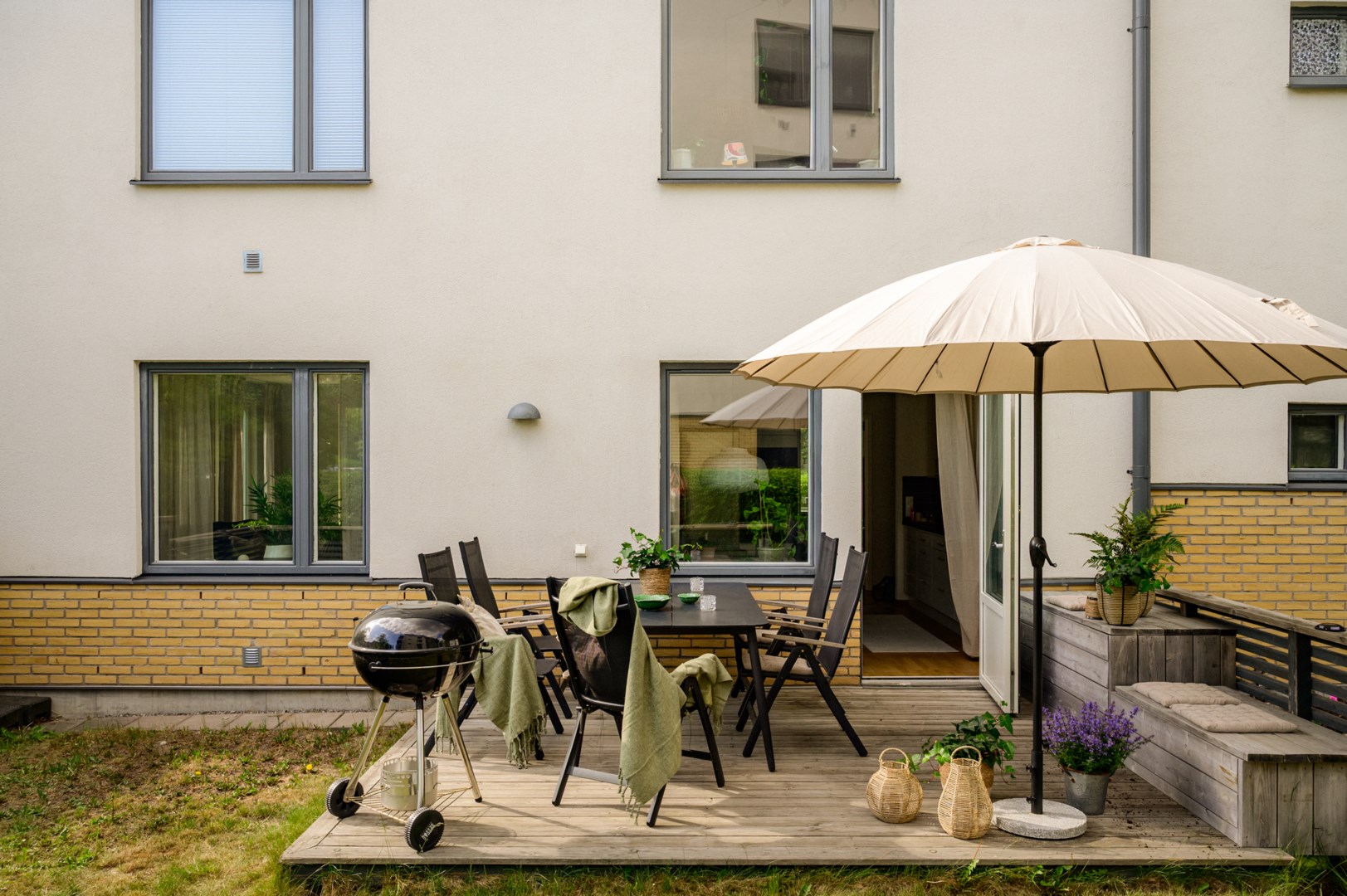 Altan utanför köket