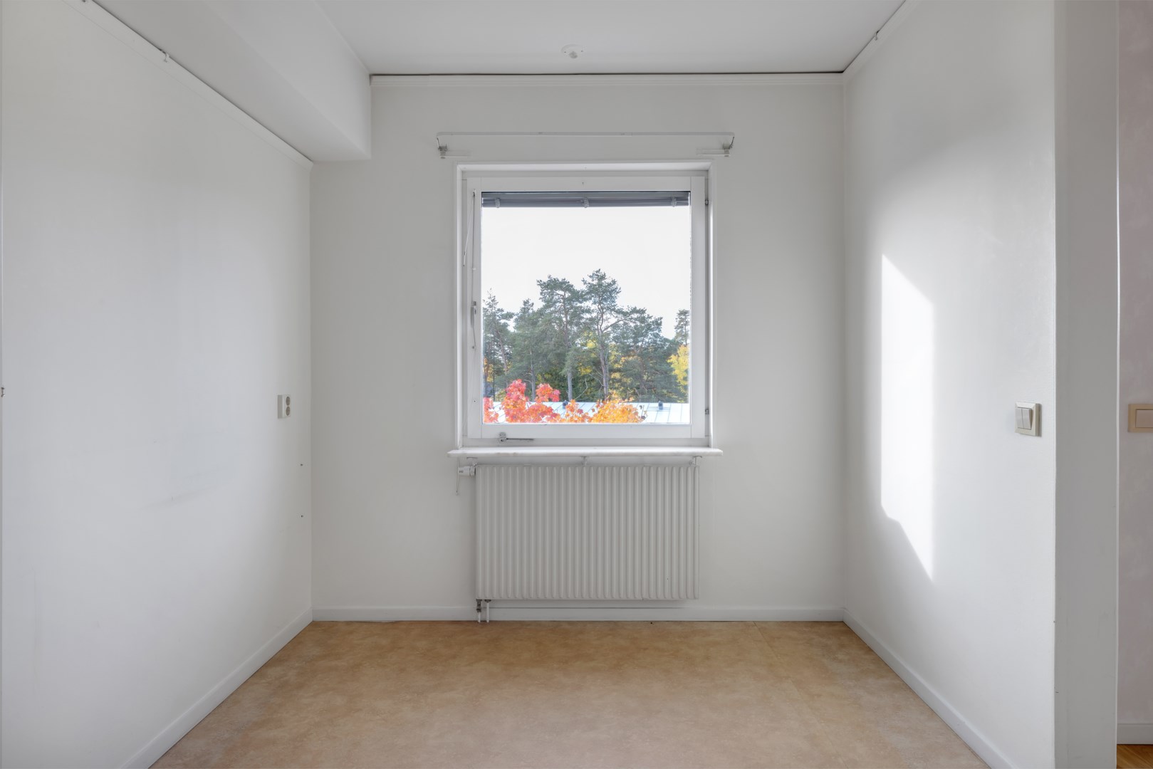 Bostadsbild från Flogstavägen 5A, Till salu i Ekeby, Uppsala