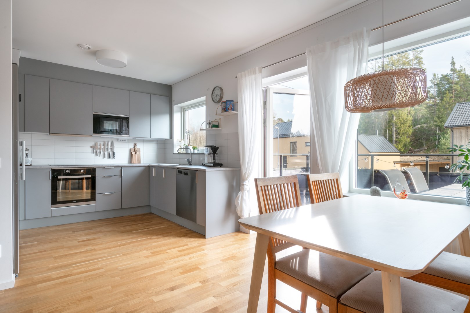 Bostadsbild från Kälkbacken 9C, Till salu i Riksten, Botkyrka