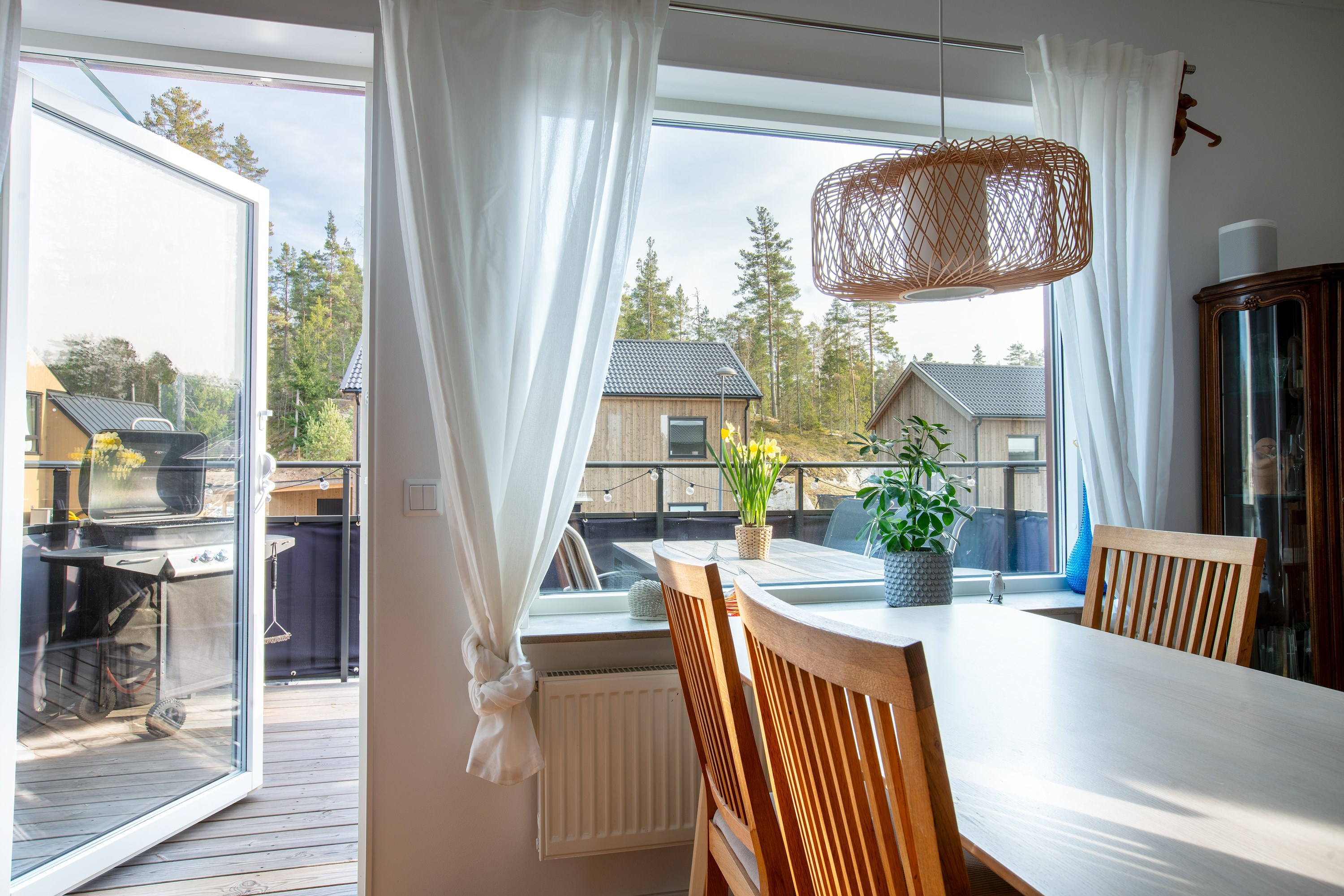 Bostadsbild från Kälkbacken 9C, Till salu i Riksten, Botkyrka