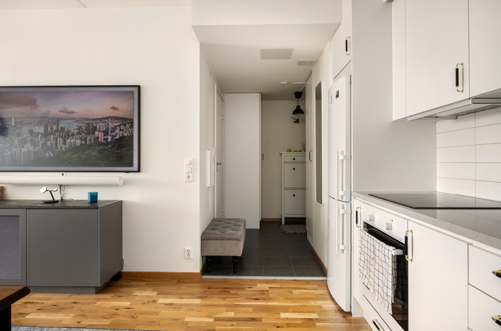 Bostadsbild från Funäsgatan 6, Till salu i Råcksta, Stockholm