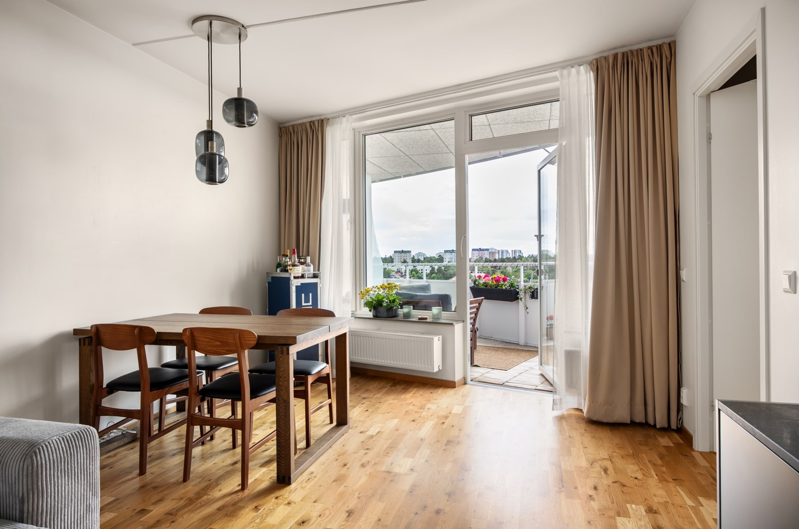 Bostadsbild från Funäsgatan 6, Till salu i Råcksta, Stockholm