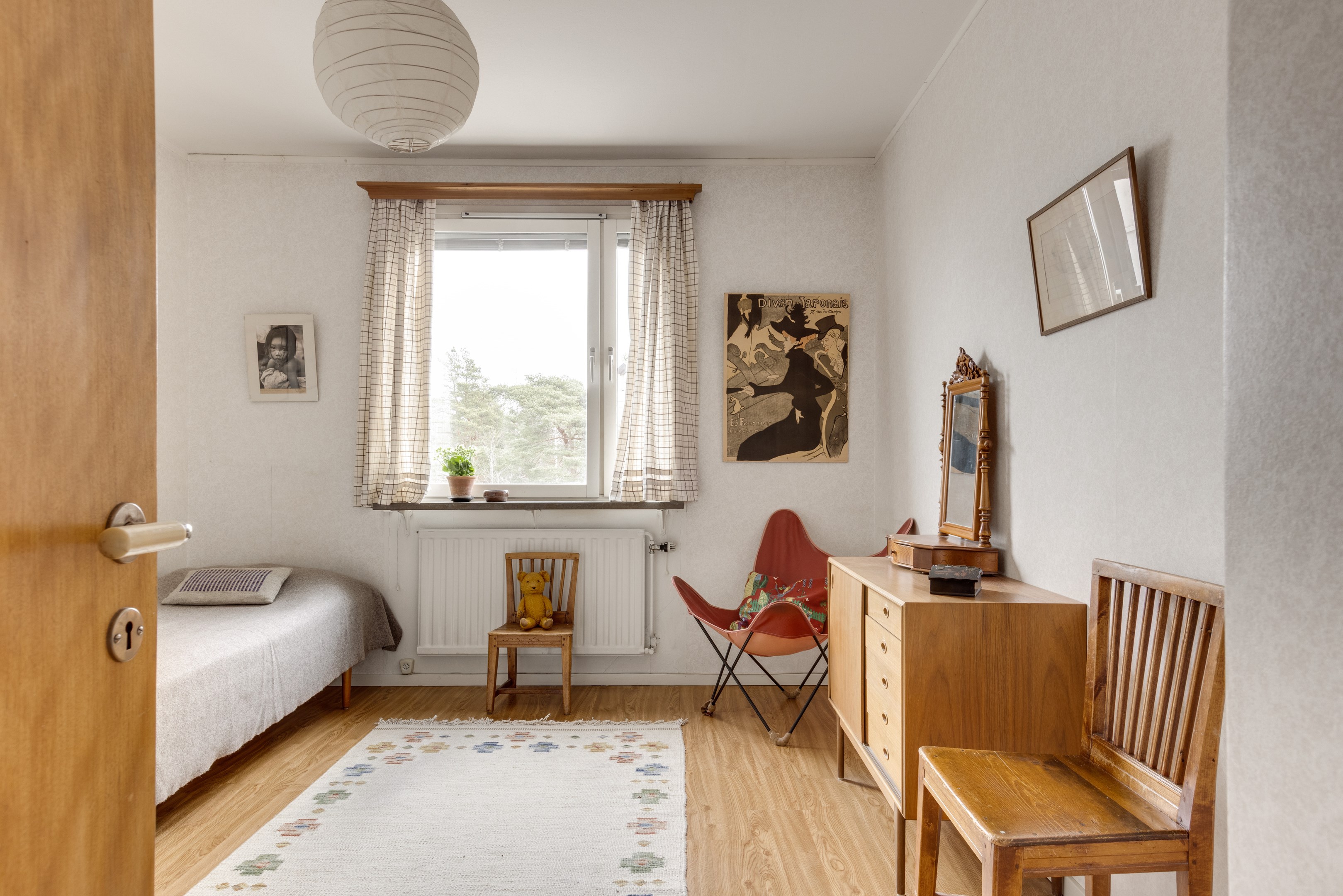 Bostadsbild från Karlsrogatan 81, Till salu i Sommarro, Uppsala