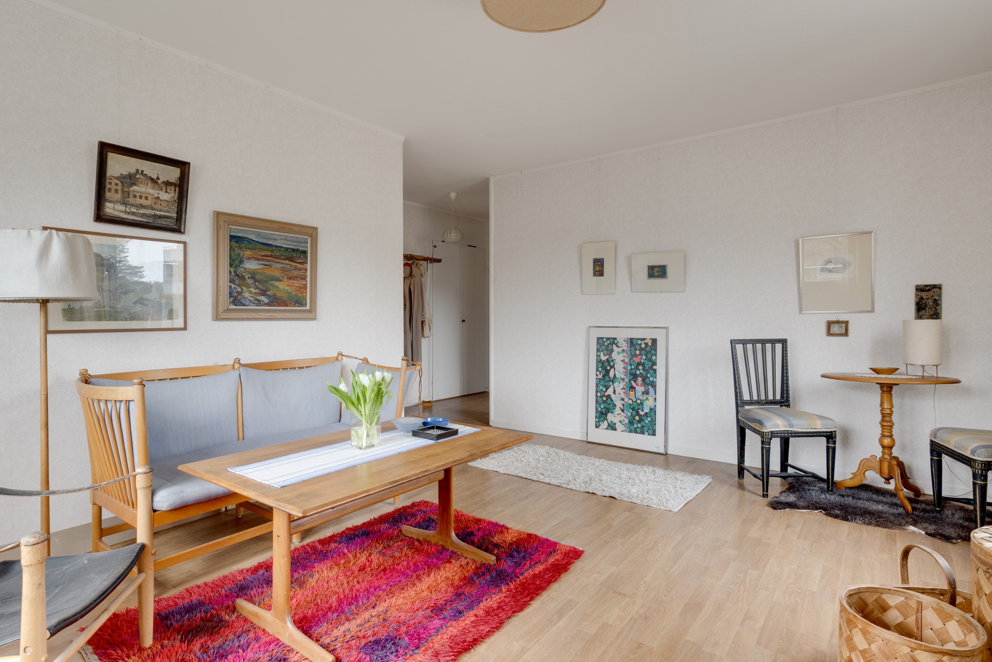 Bostadsbild från Karlsrogatan 81, Till salu i Sommarro, Uppsala