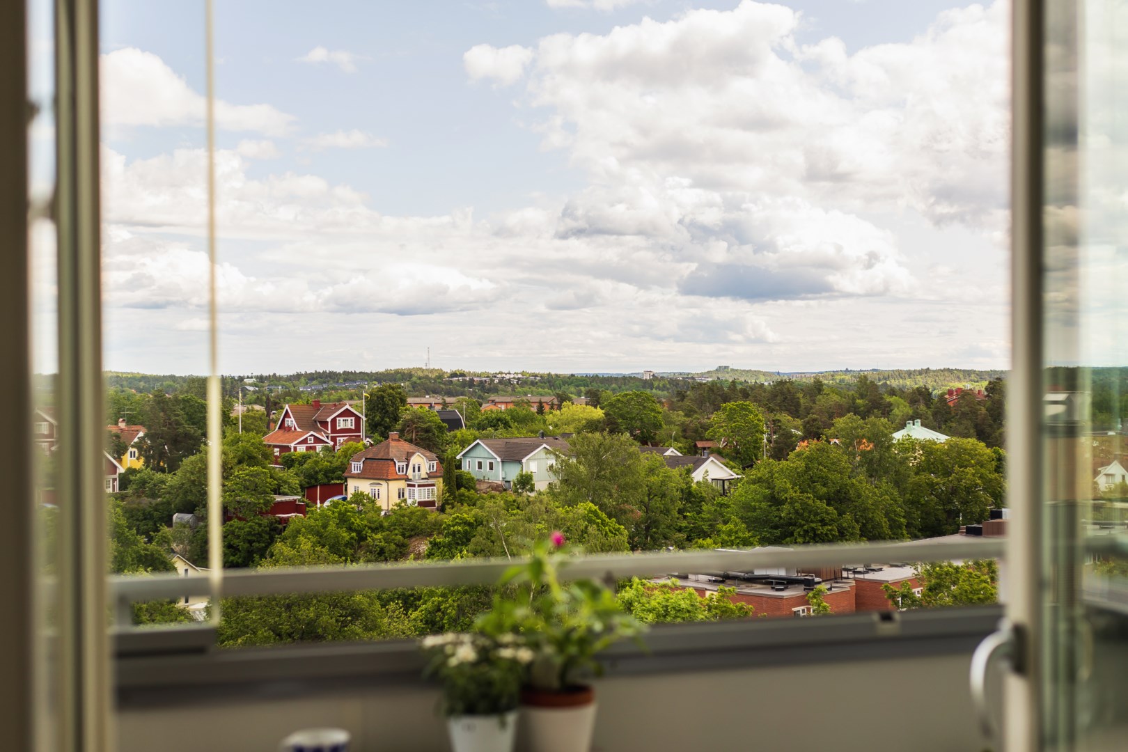 Bostadsbild från Edinsvägen 11, Såld i Ektorp, Nacka