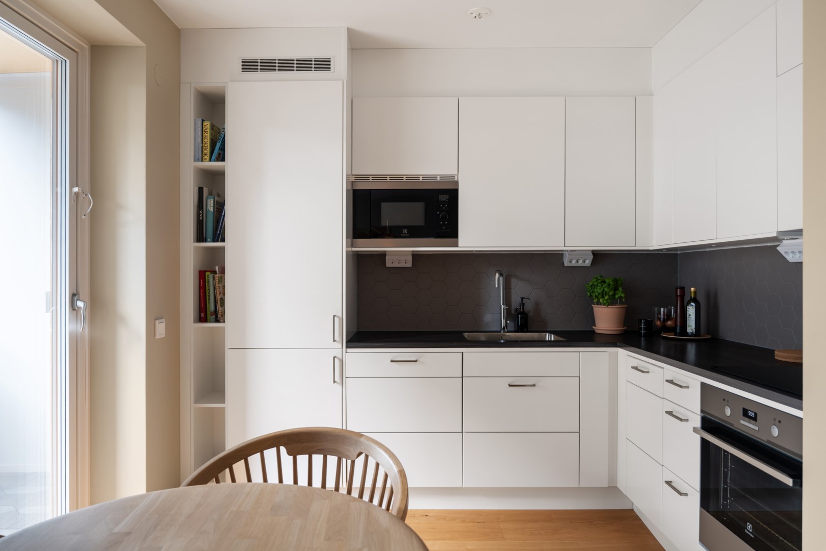 Bostadsbild från Tollareslingan 52, Till salu i Tollare, Nacka