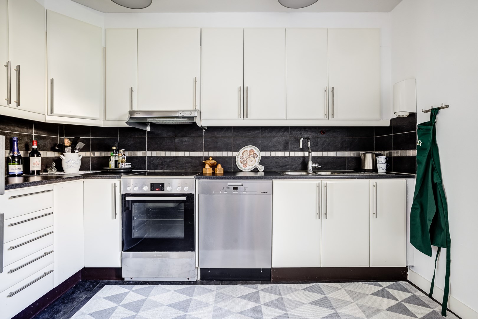 Bostadsbild från Hamnesplanaden 2 A, Såld i Centrum, Uppsala