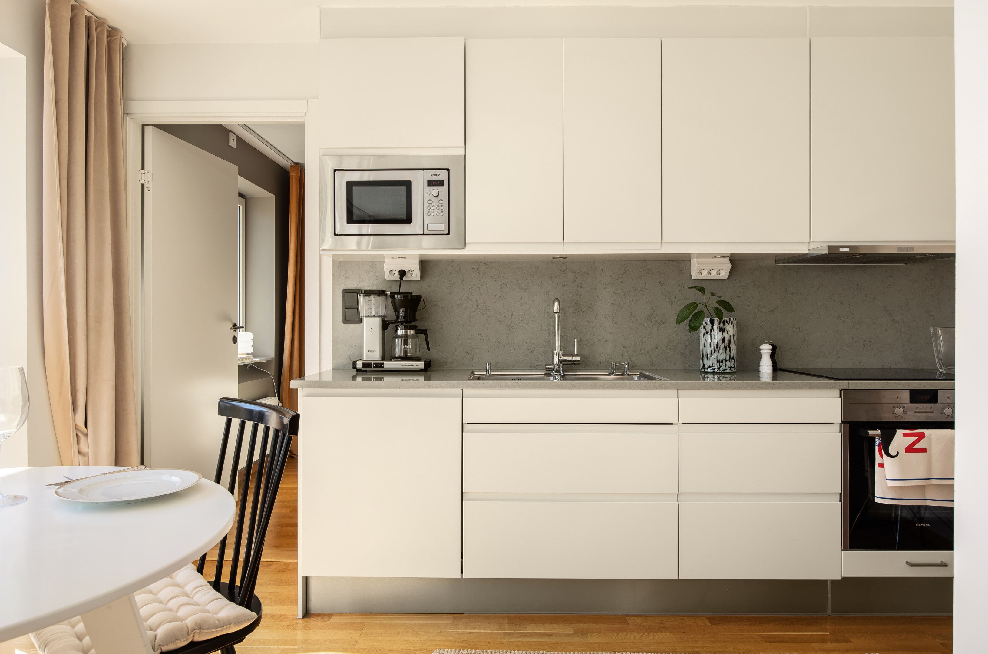 Bostadsbild från Skyttevägen 15B, Till salu i Solsidan - Saltsjöbaden, Nacka