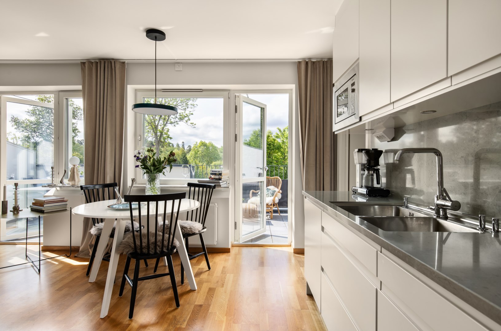 Bostadsbild från Skyttevägen 15B, Till salu i Solsidan - Saltsjöbaden, Nacka