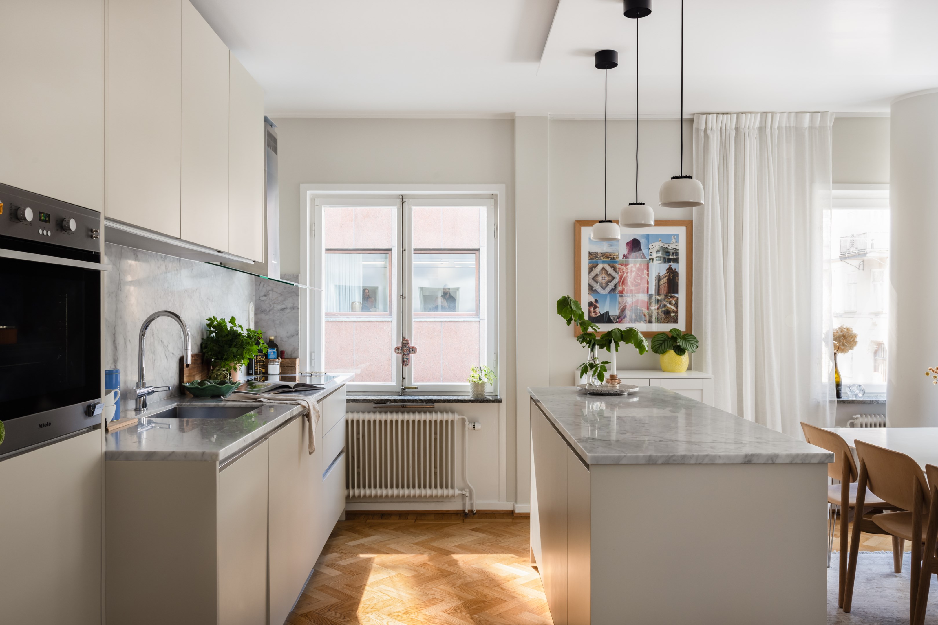 Bostadsbild från Linnégatan 20, Såld i Östermalm, Stockholm