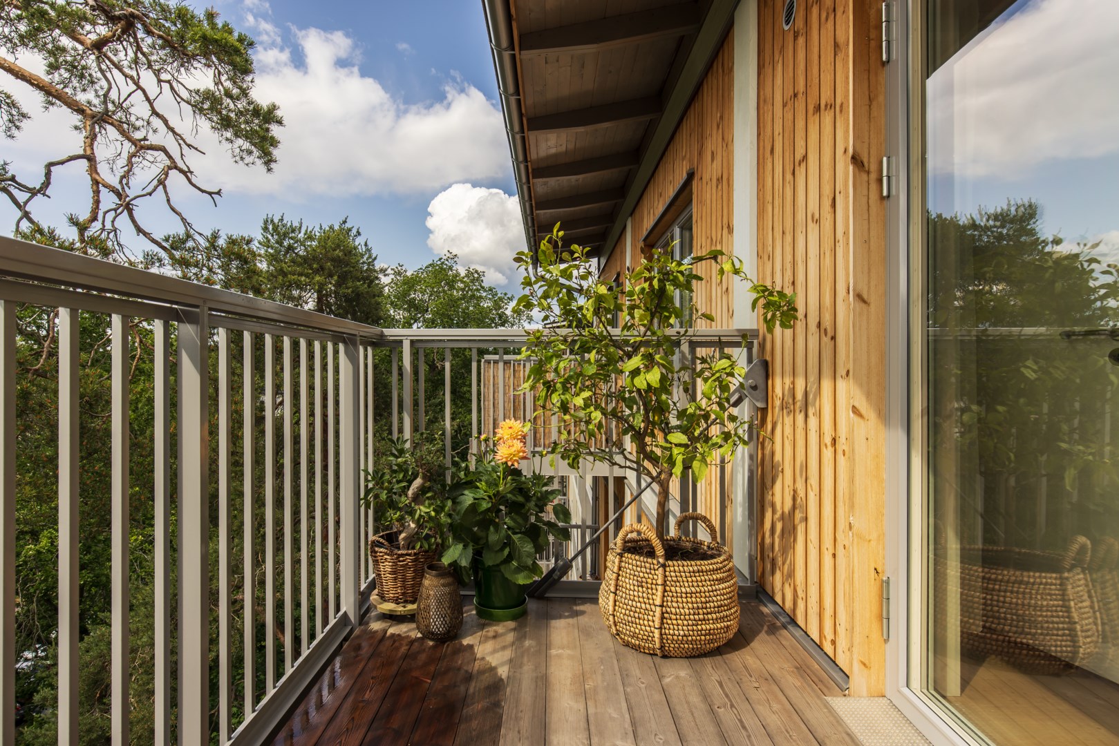 Bostadsbild från Östra Gräsvägen 7, Såld i Ektorp, Nacka