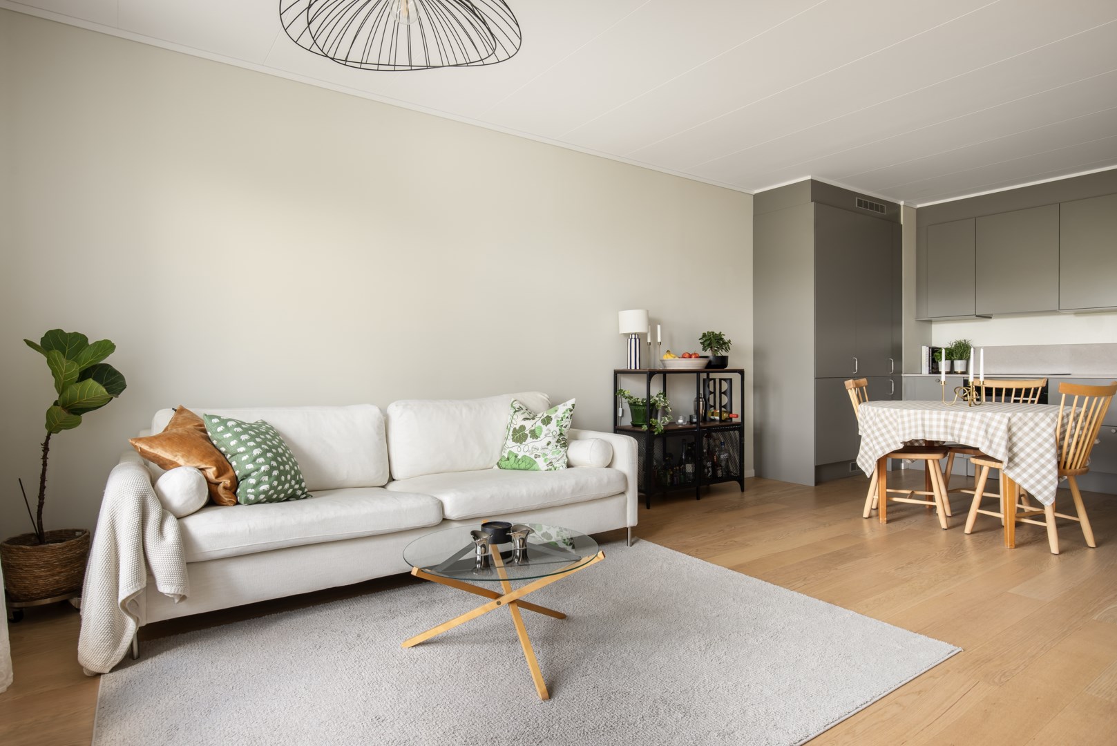 Bostadsbild från Östra Gräsvägen 7, Såld i Ektorp, Nacka