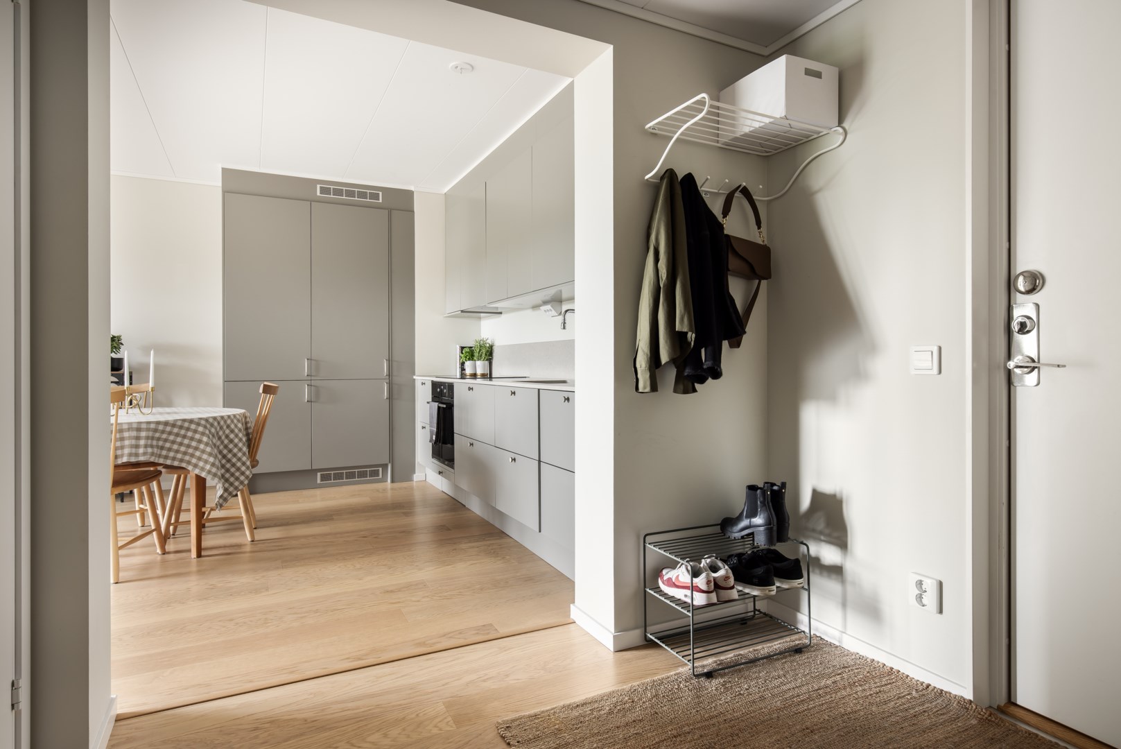 Bostadsbild från Östra Gräsvägen 7, Såld i Ektorp, Nacka