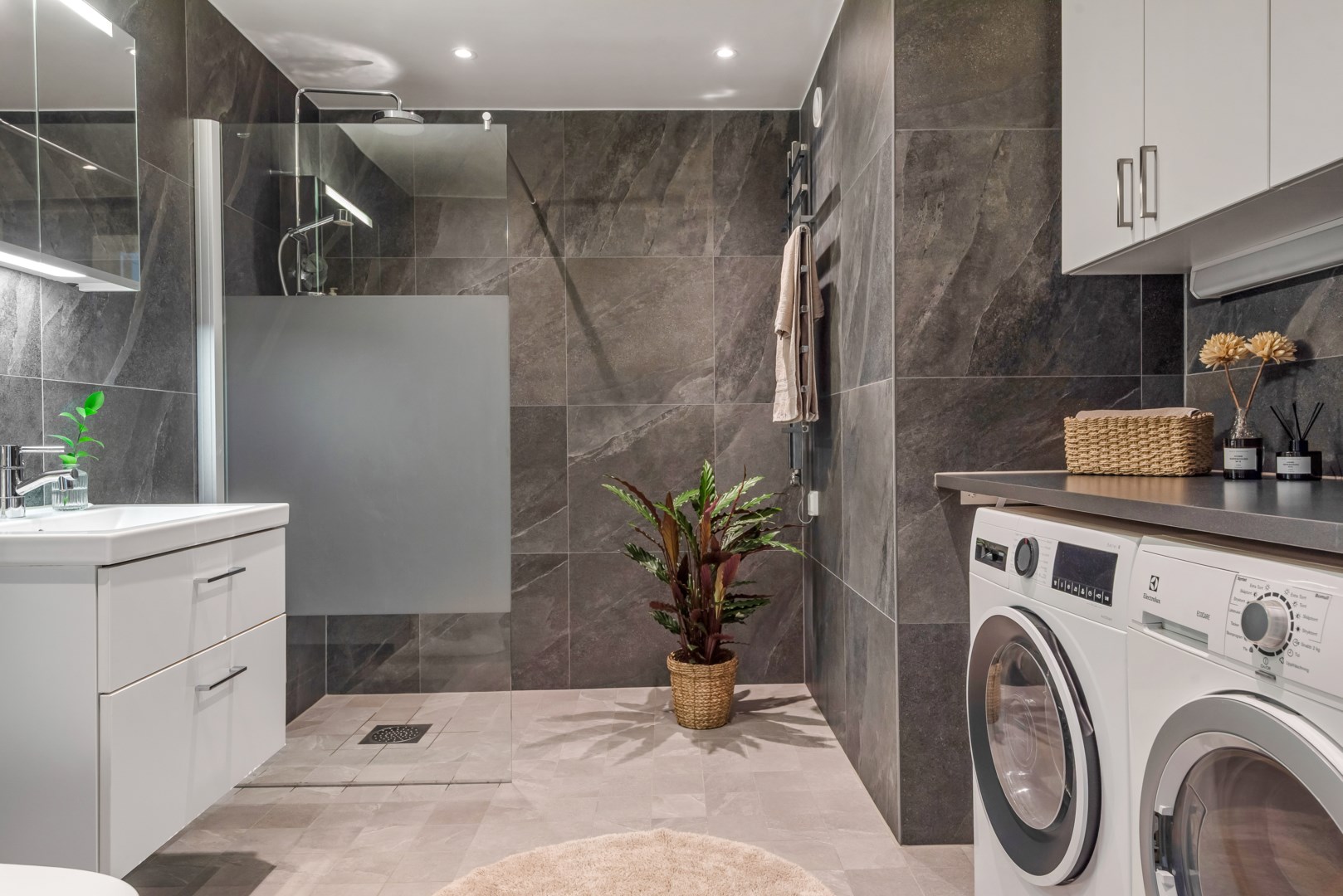 Bostadsbild från Gränbyvägen 4A, Såld i Gränby backe, Uppsala