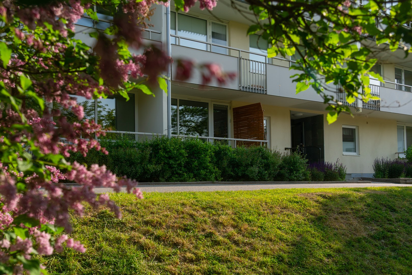 Bostadsbild från Nyängsvägen 35, Såld i Tullinge Centralt, Botkyrka