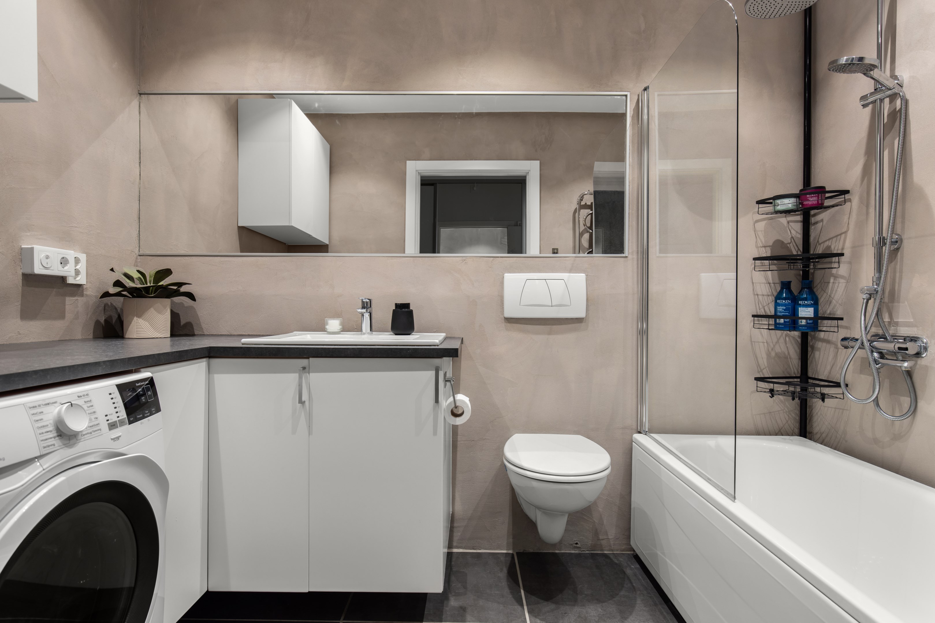 Bostadsbild från Lugnets allé 53, Kommande i Hammarby Sjöstad, Stockholm