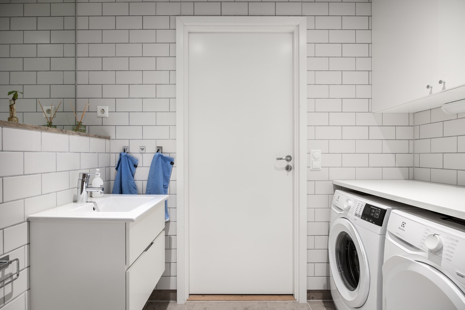 Bostadsbild från Tollare Ängsväg 24, 2 tr, Såld i Tollare, Nacka