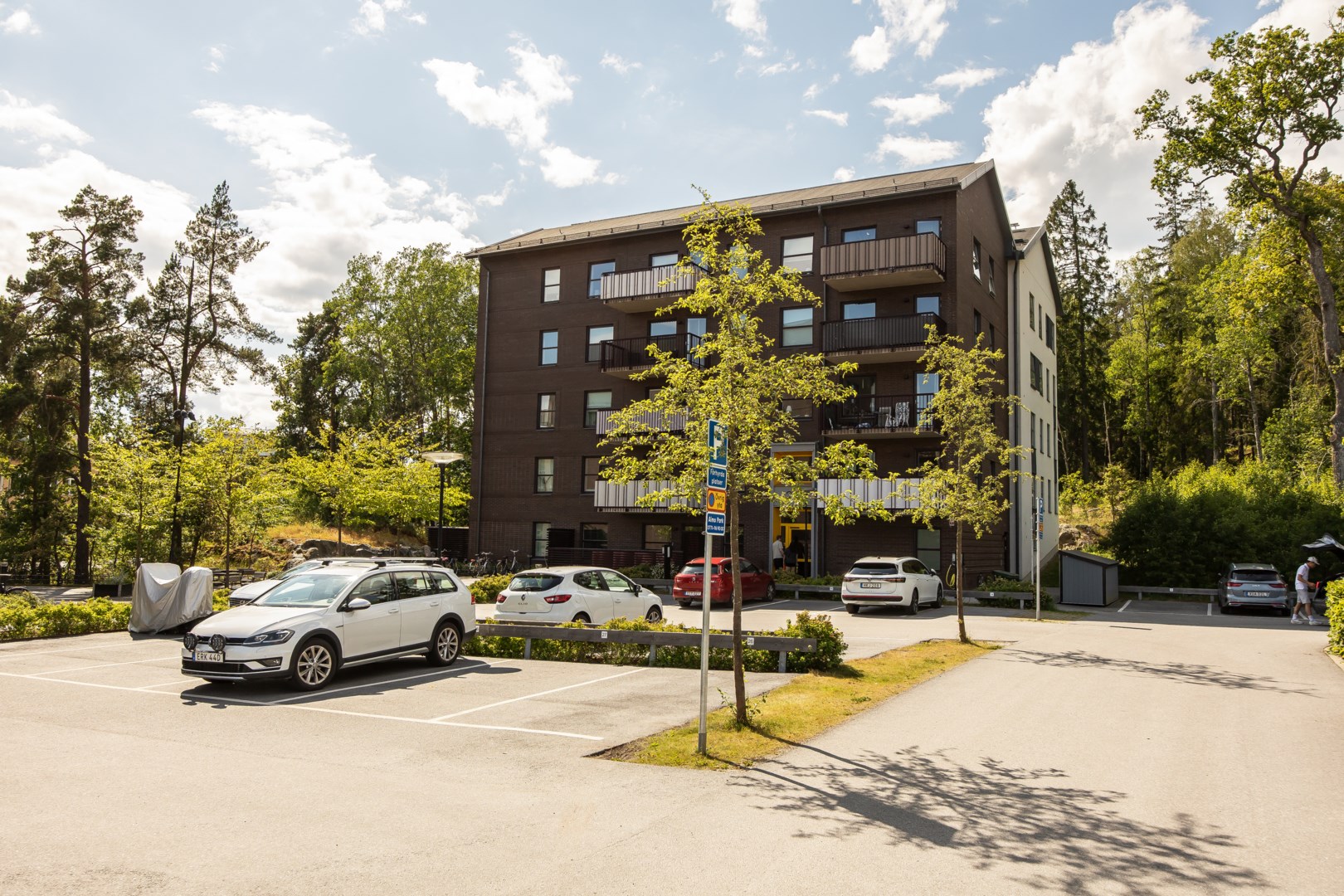 Bostadsbild från Tollare Ängsväg 24, 2 tr, Såld i Tollare, Nacka