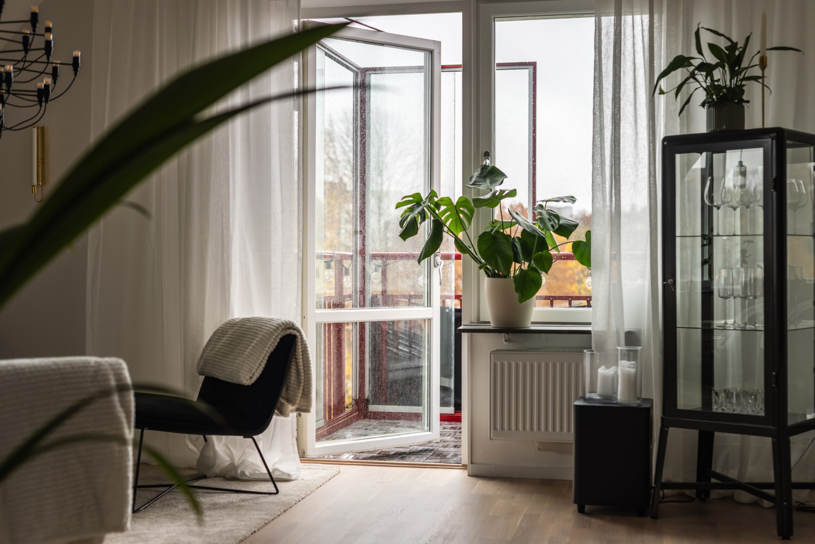 Bostadsbild från Järla Gårdsväg 11, Kommande i Järla sjö, Nacka