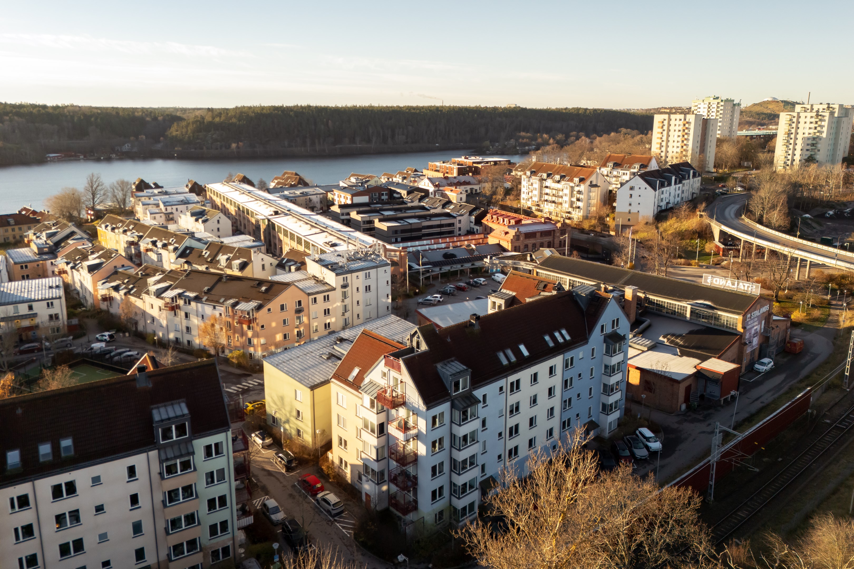 Bostadsbild från Järla Gårdsväg 11, Till salu i Järla sjö, Nacka