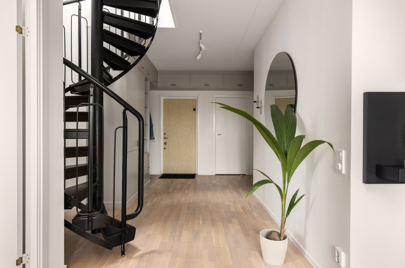 Bostadsbild från Järla Gårdsväg 11, Kommande i Järla sjö, Nacka